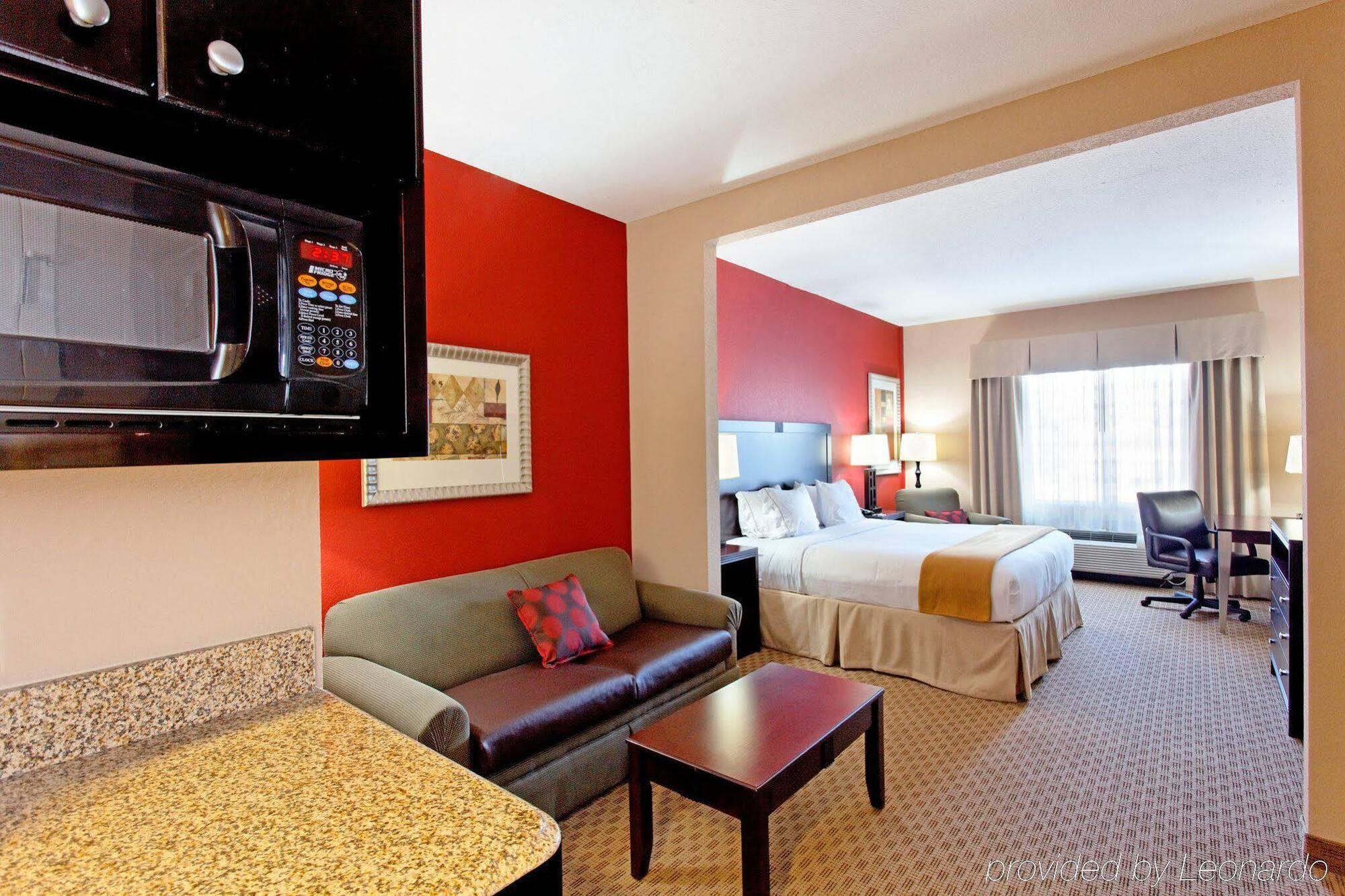 Holiday Inn Express Hotel & Suites Crestview South I-10, An Ihg Hotel Dış mekan fotoğraf